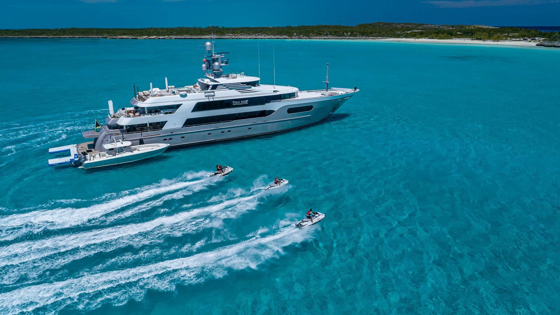 Starship yacht charter