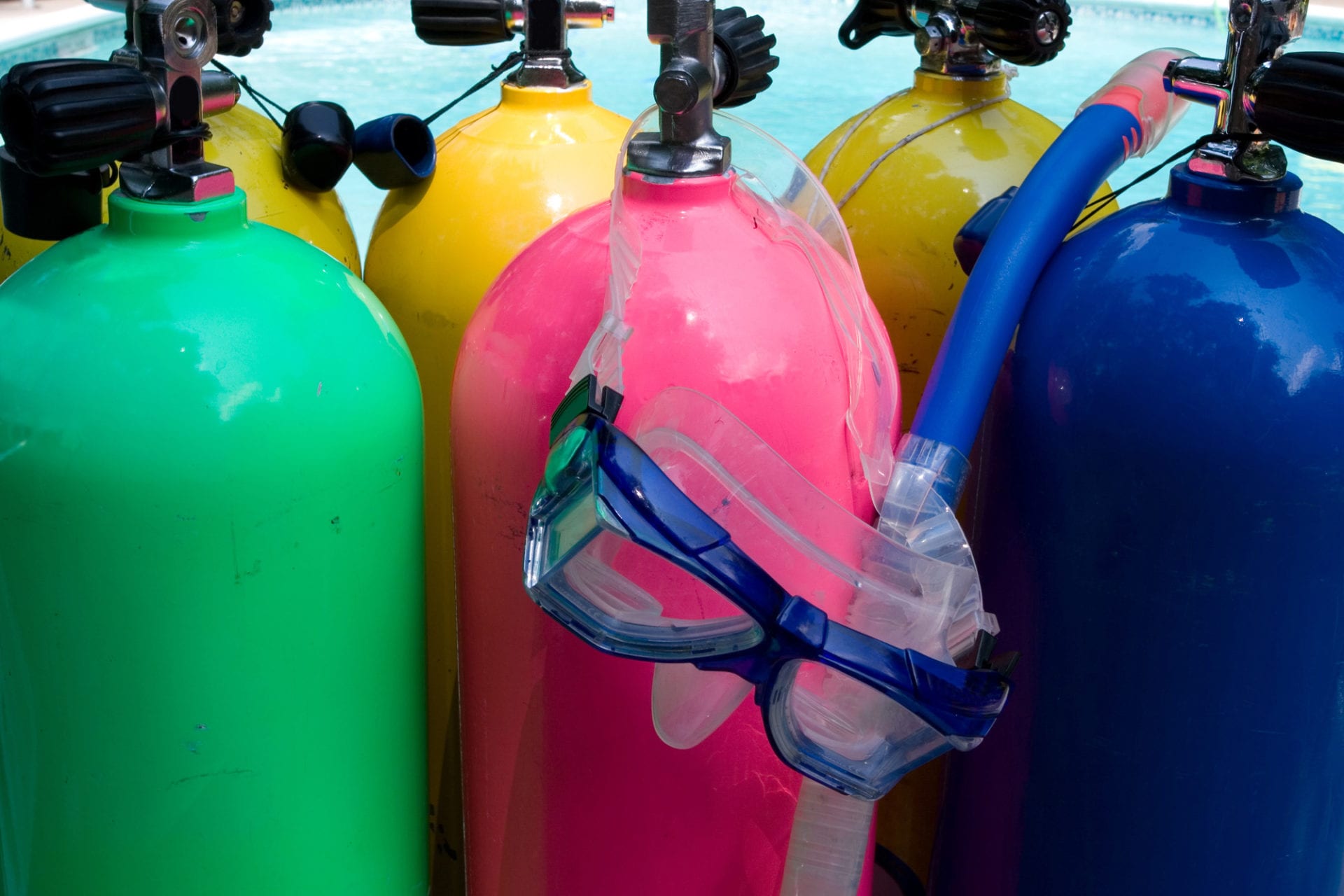 Scuba Tanks with Mask